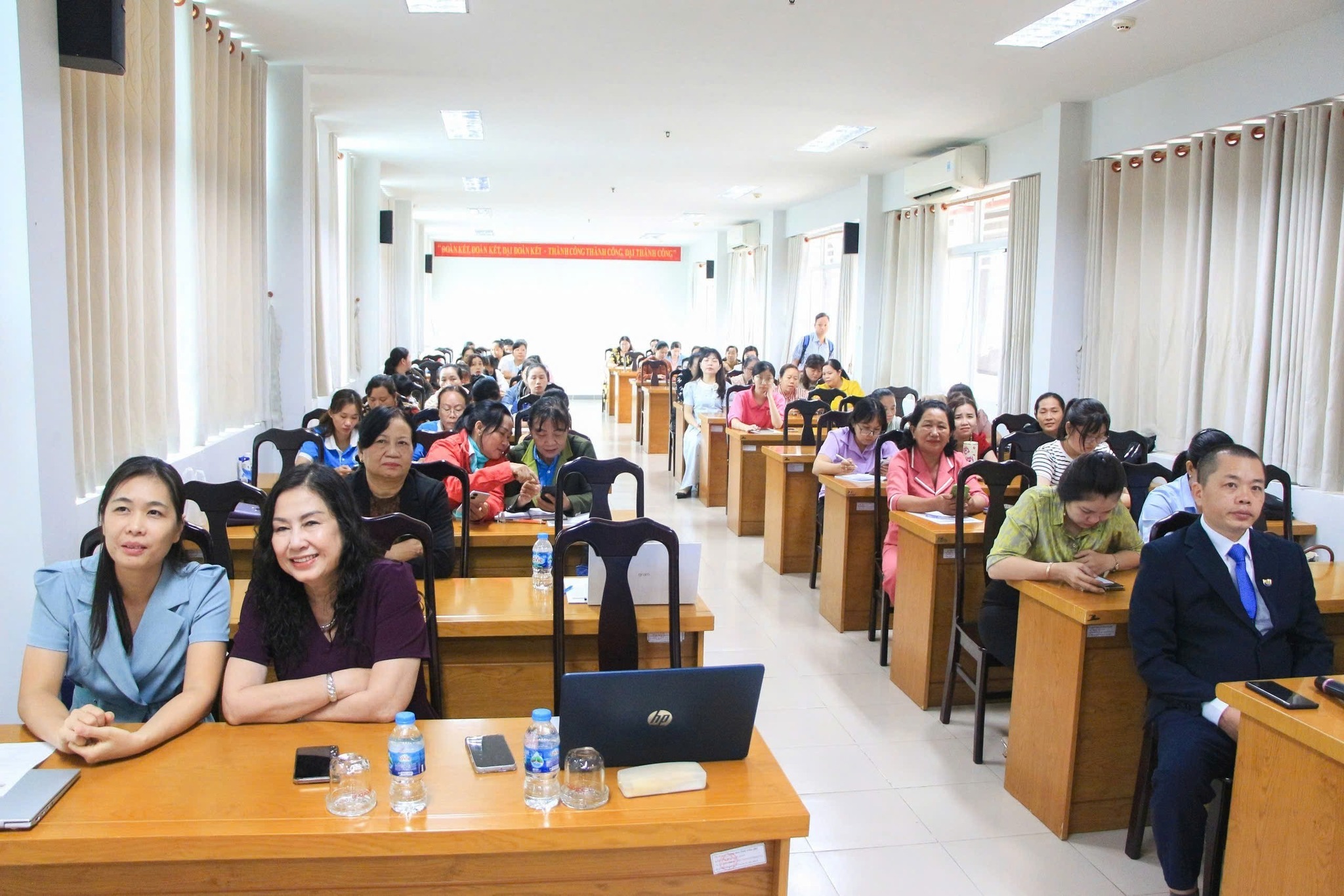 Chuyển đổi xanh và công nghệ số Đòn bẩy kép cho nữ doanh nhân Vĩnh Long bứt phá 3